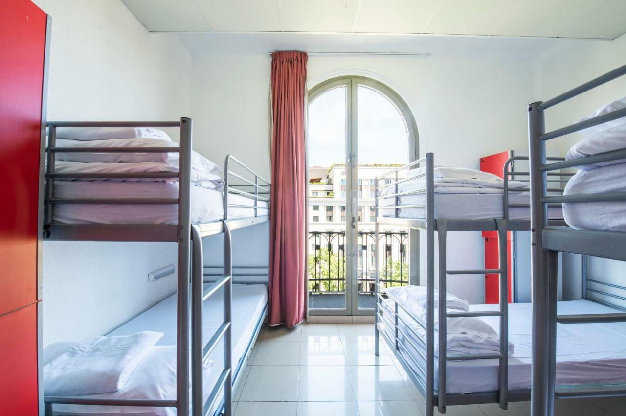 Safestay Barcelona Passeig De Gracia (Adults Only) Zewnętrze zdjęcie
