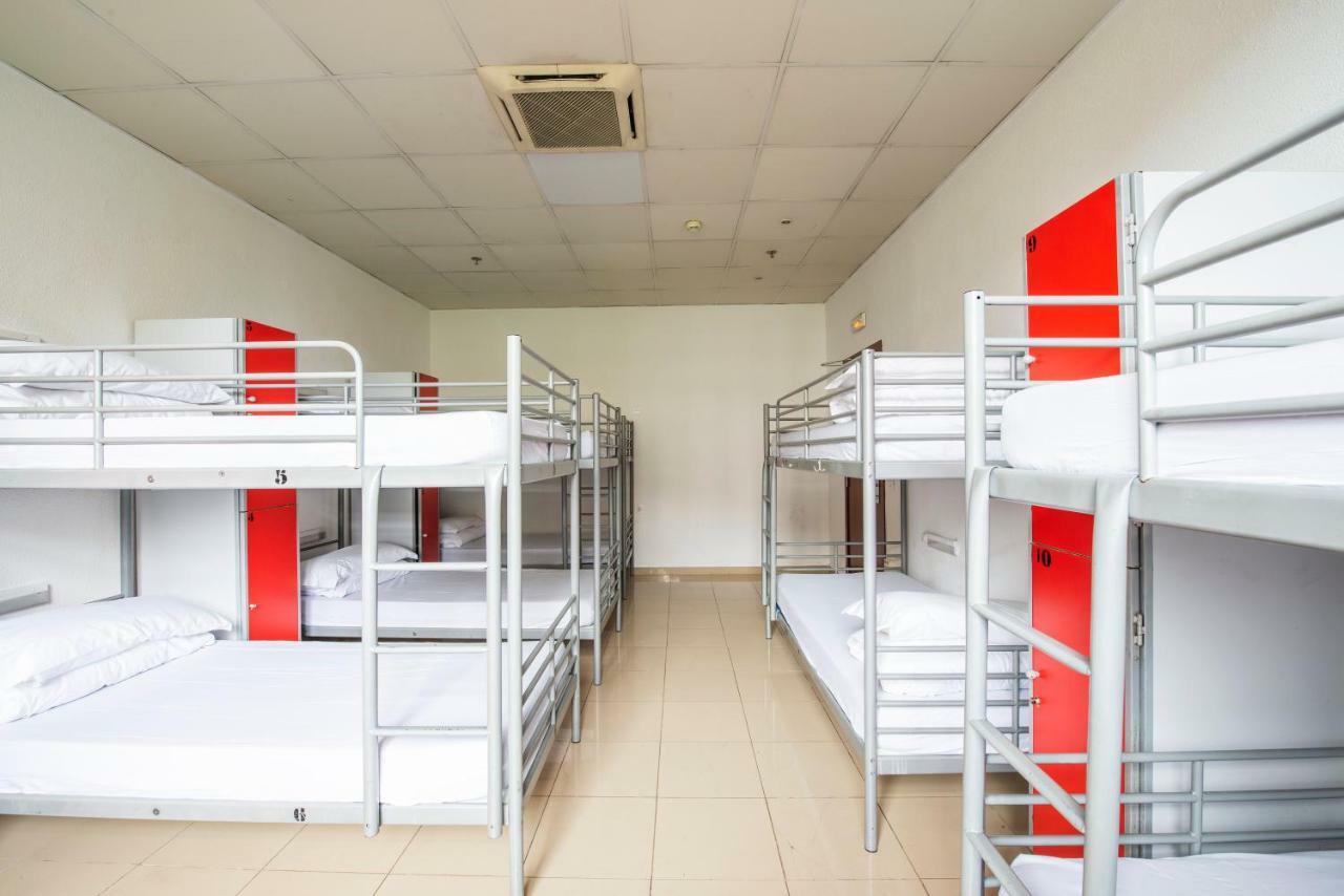 Safestay Barcelona Passeig De Gracia (Adults Only) Zewnętrze zdjęcie