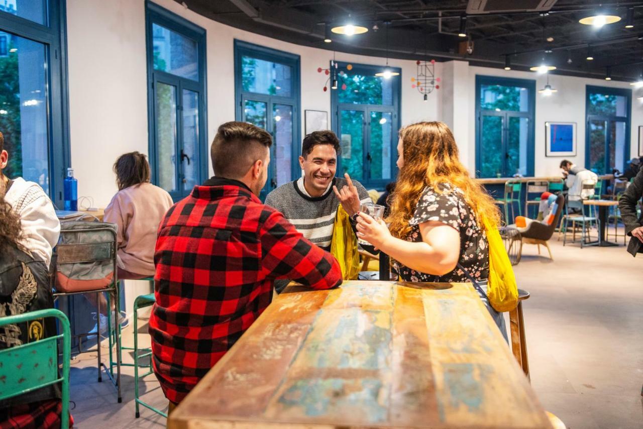 Safestay Barcelona Passeig De Gracia (Adults Only) Zewnętrze zdjęcie